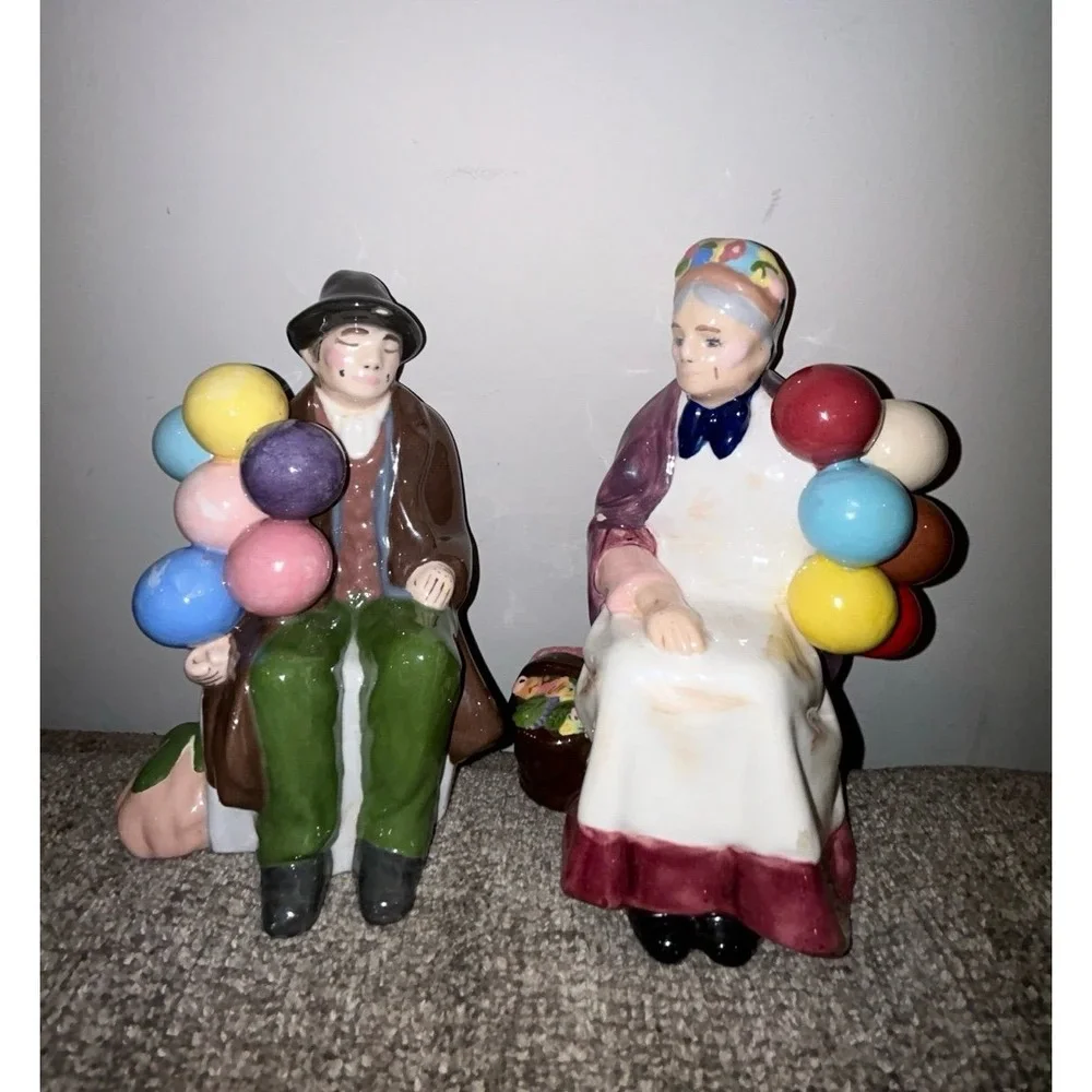 Vintage 1978 The Old Balloon Couple Figurines Hand Made Collectible